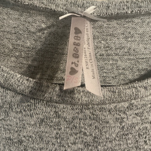 Heathered Gray Tee - Picture 3 of 5